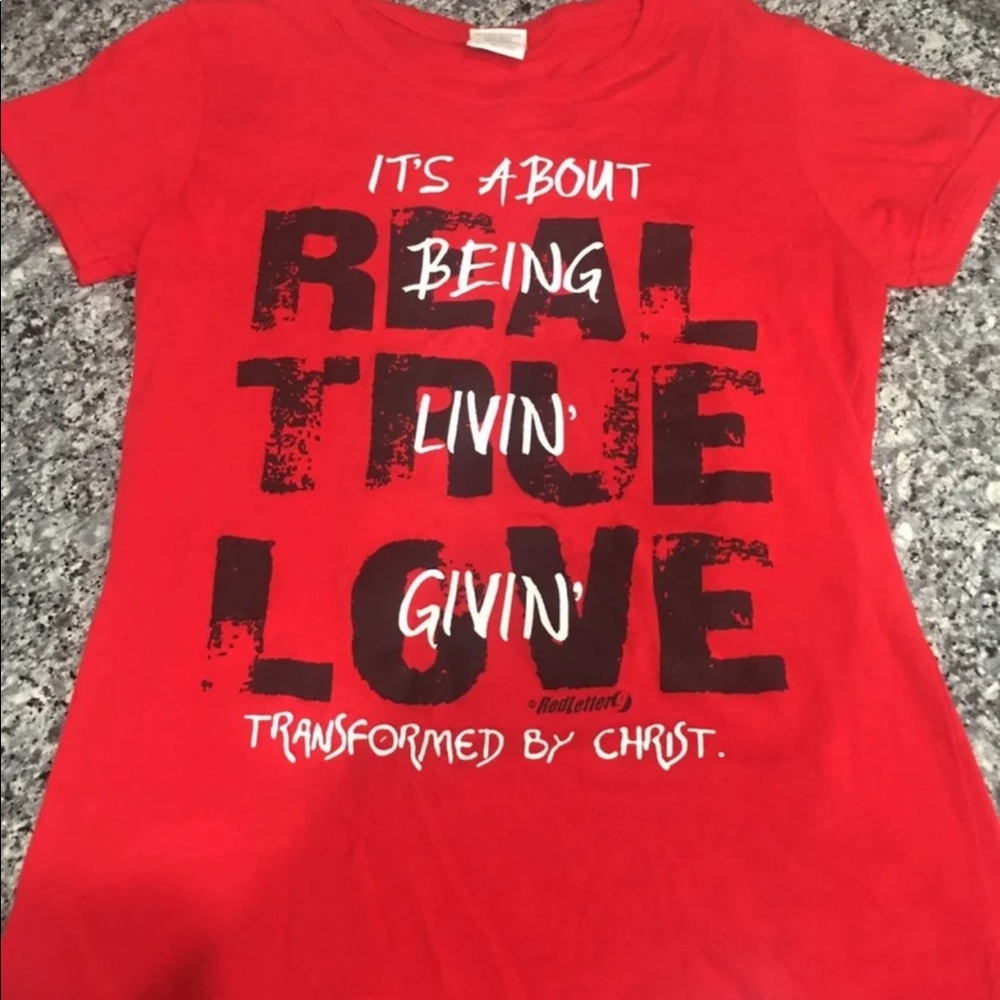 Cute Christian Tee Size Small